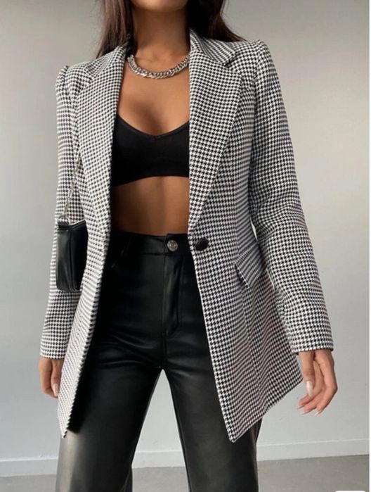 Двобортний піджак з принтом