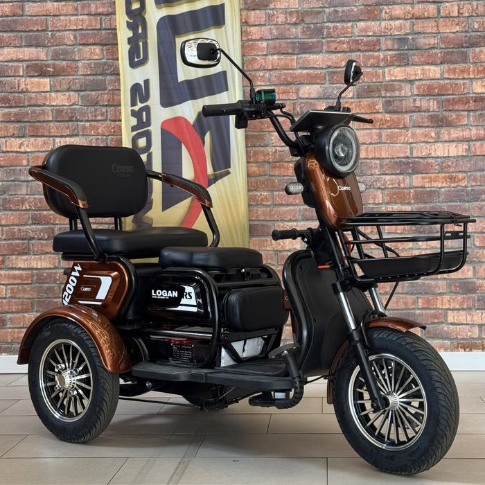 Електротрицикл Logan