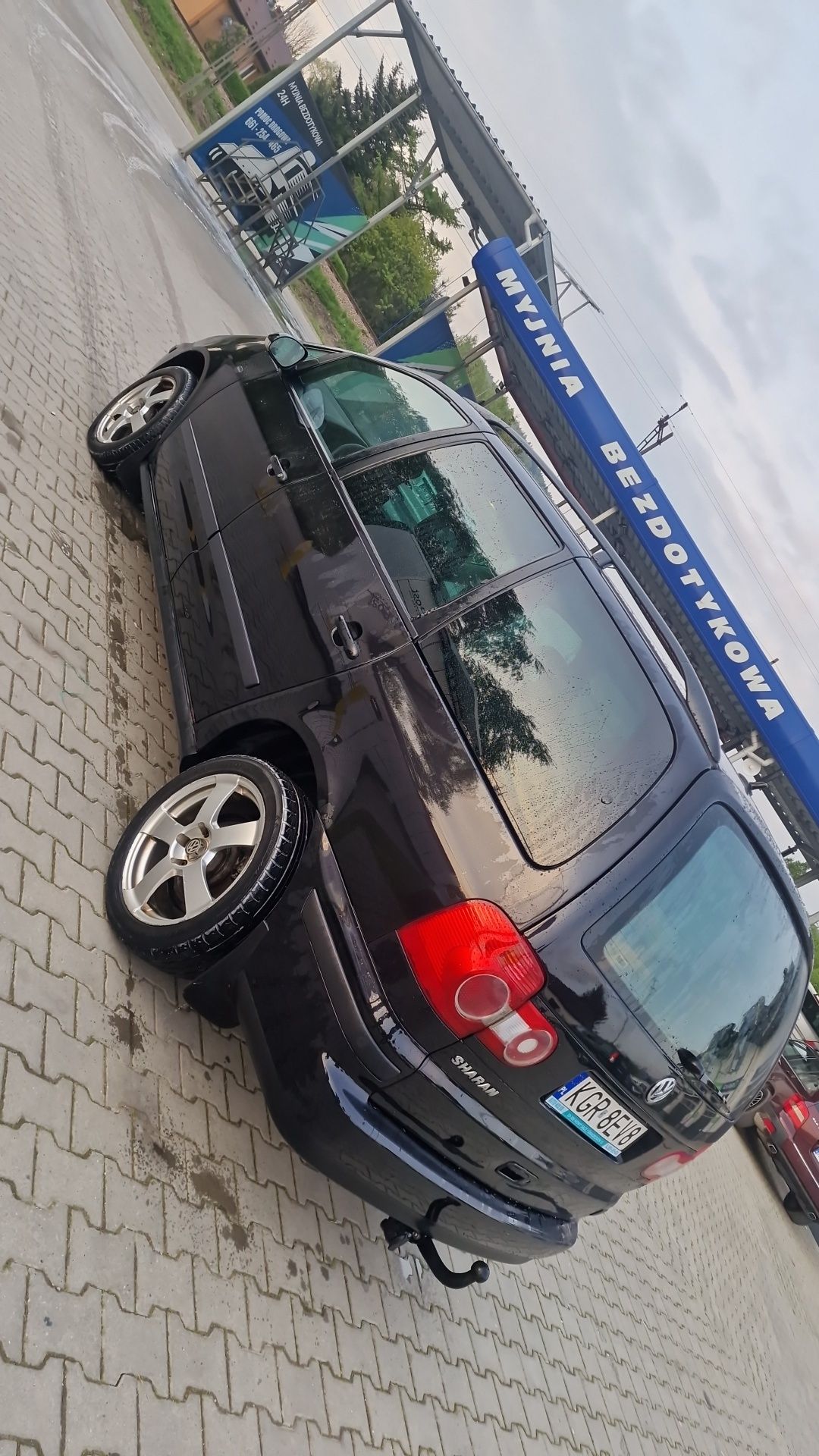 Sprzedam Vw Sharan 1.9 TDI 131KM