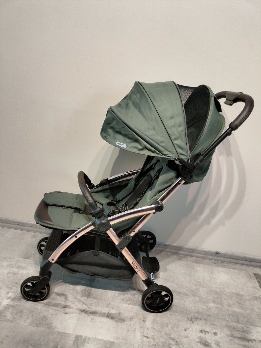 Wózek spacerowy Leclerc Baby influencer
LeclerBaby Influencer -