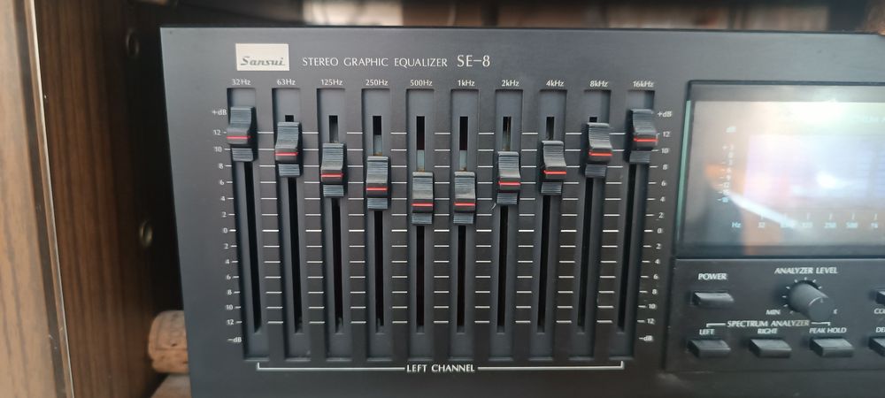 Sansui Stereo Graphic Equalizer SE-8