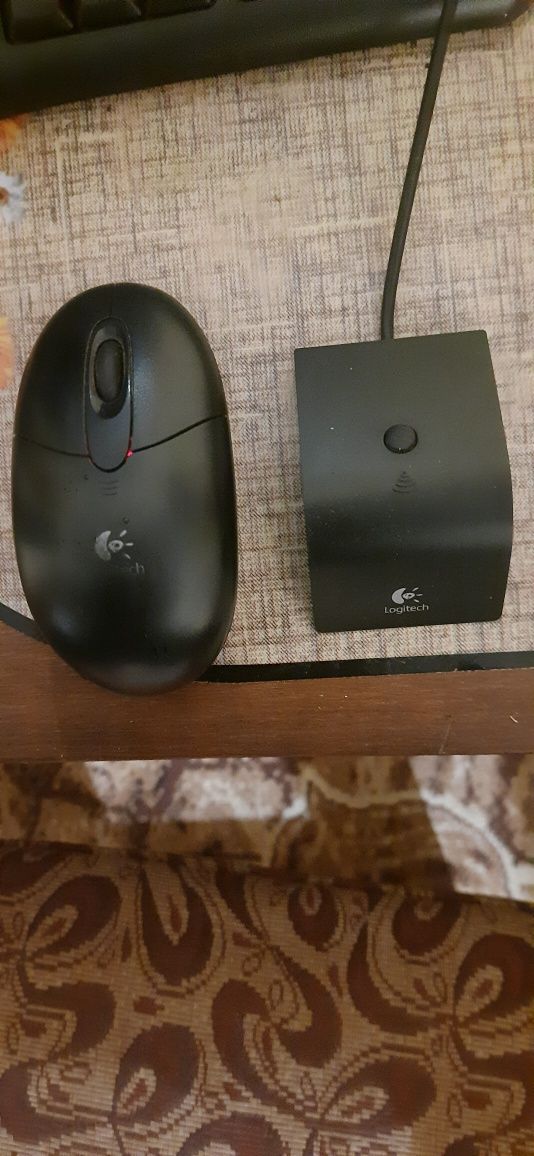Беспроводные клавиатура и мышка logitech