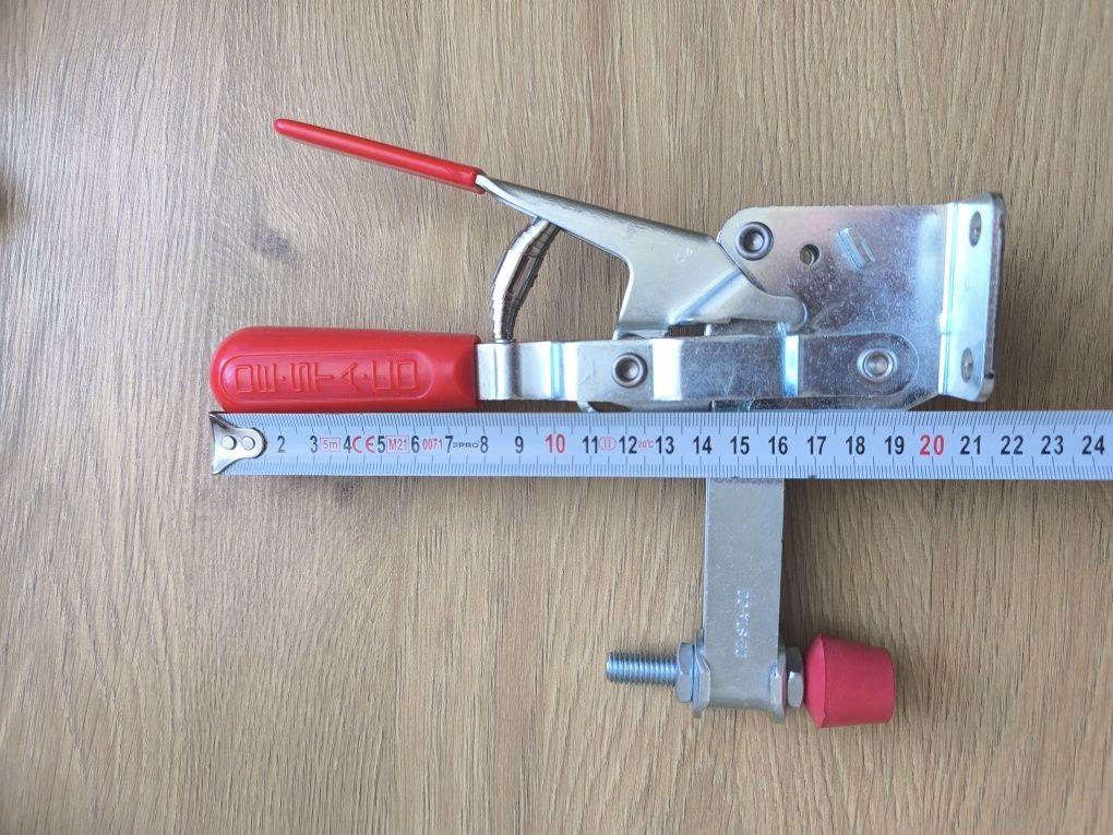 Docisk pionowy Destaco 210-UR