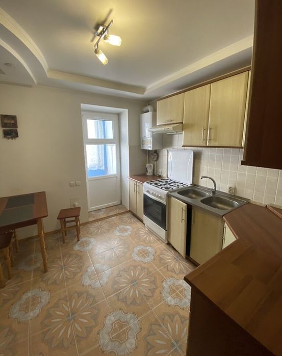 2 кімн. кв.біля Центру (вул.Ів.Підкови)