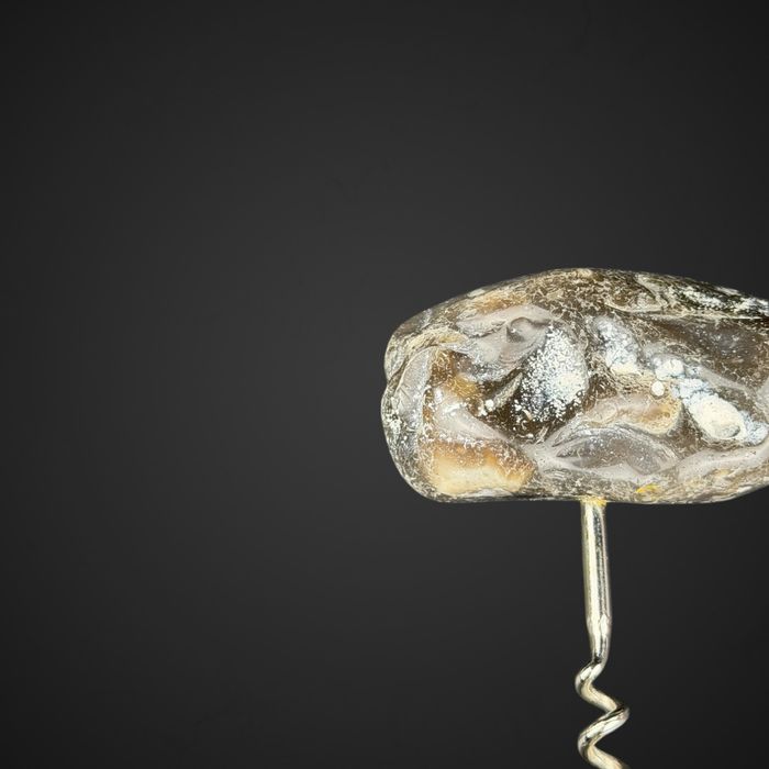 Korkociąg z uchwytem z kamienia naturalnego B51/102011