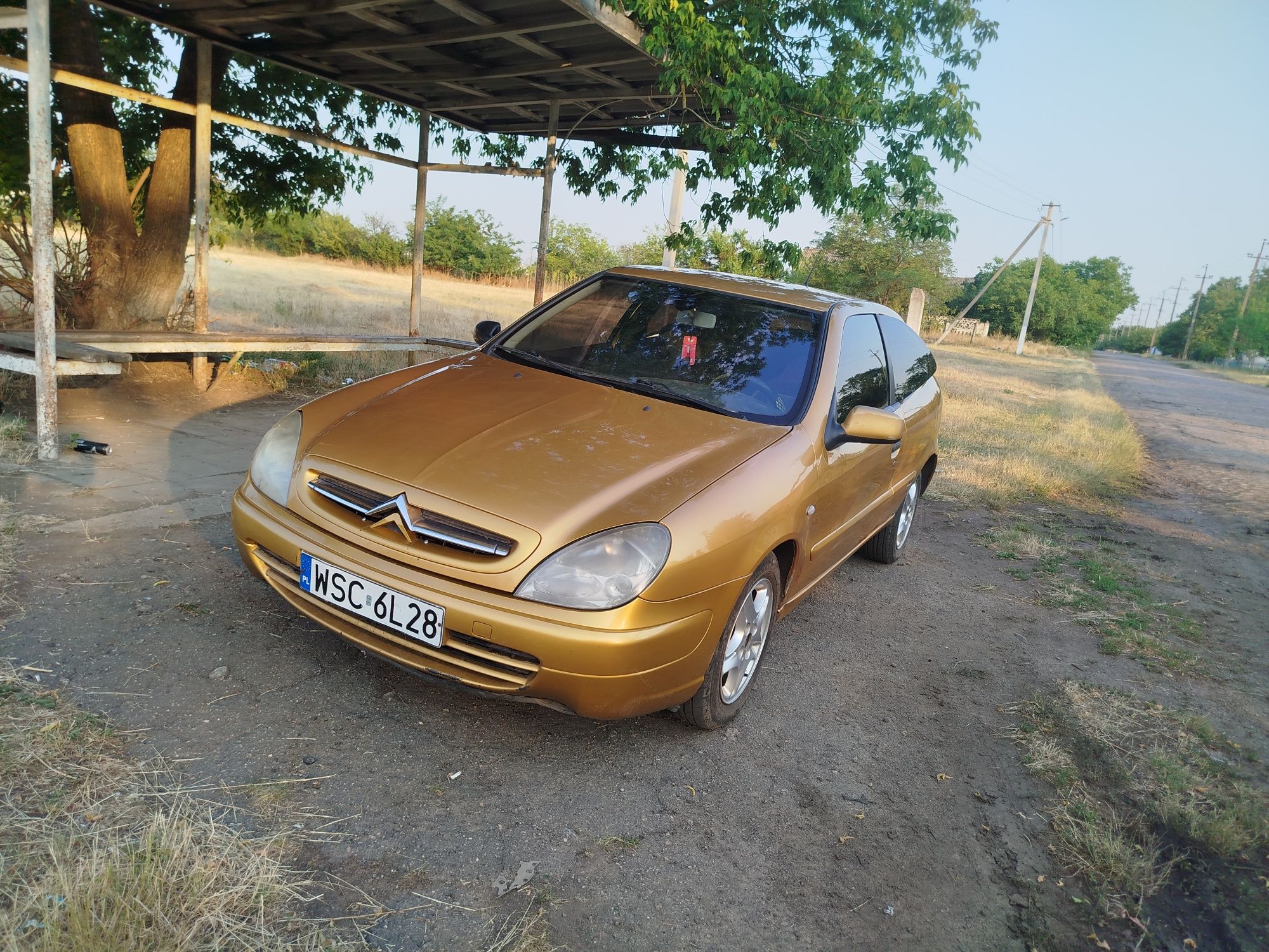 Продам авто Сітроен 2 літра бензін