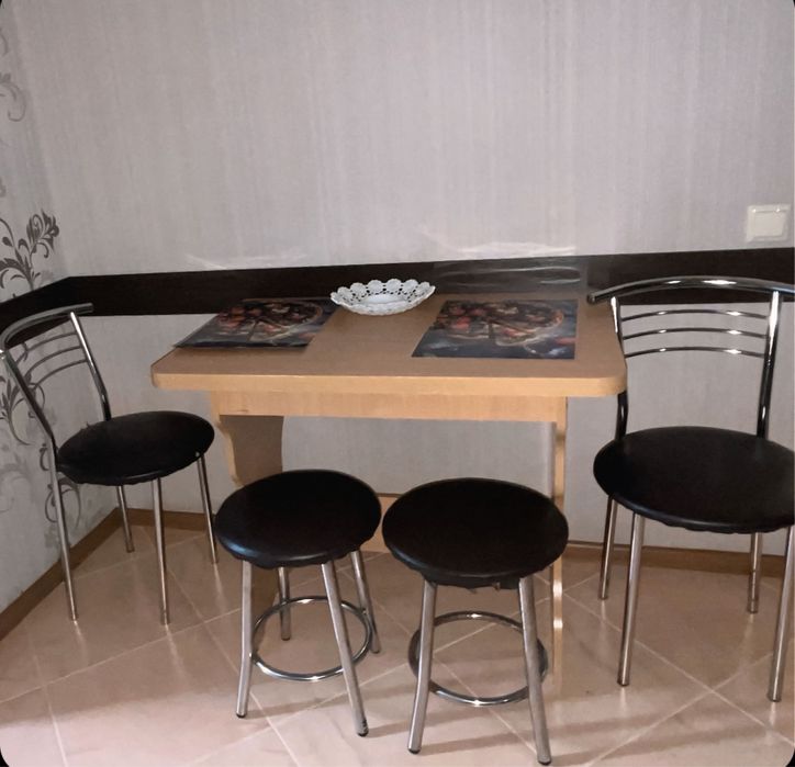 Сдам будинок, подобово з кондиціонером.