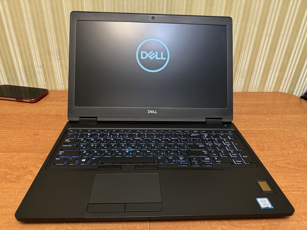 Ноутбук dell 5590 i5 8gen fullhdips 16 озу