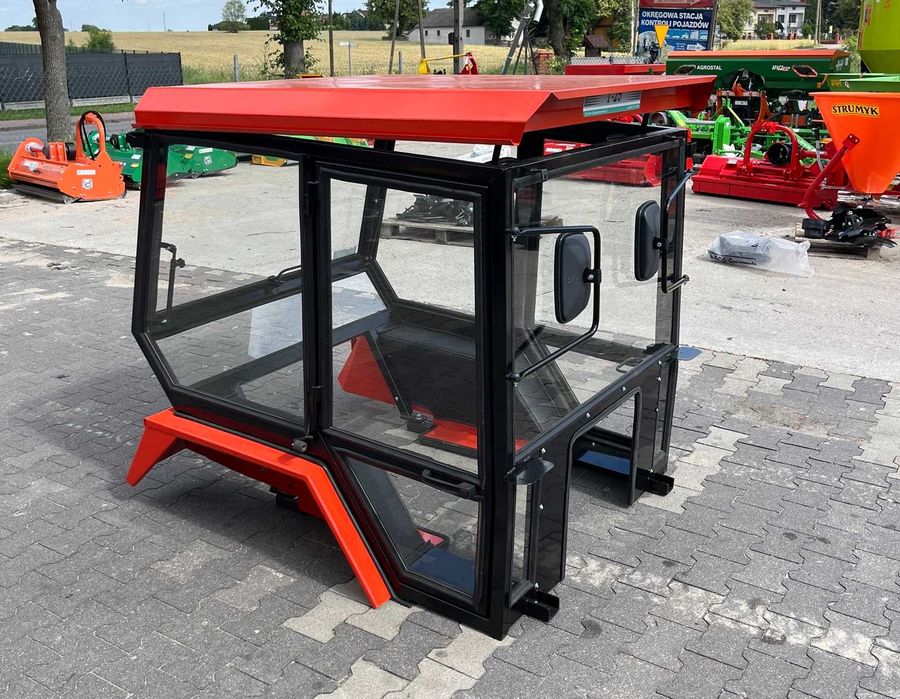 Kabina ciągnikowa Ursus C330 C360 MF235 MF255 T25 + gadżety --RATY-