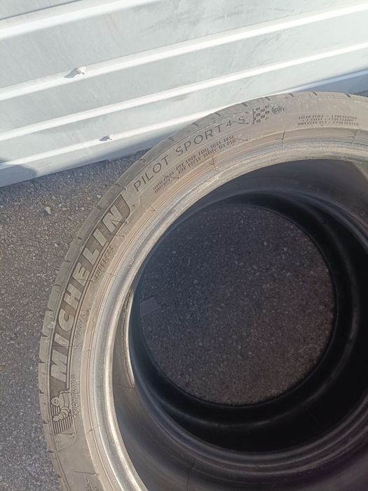 Шина 255/35r19 Micheline pilot sport 4s