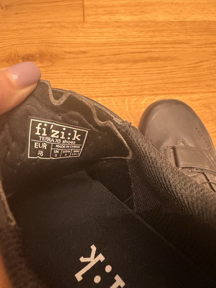 Fizik bity- rozmiar 38
