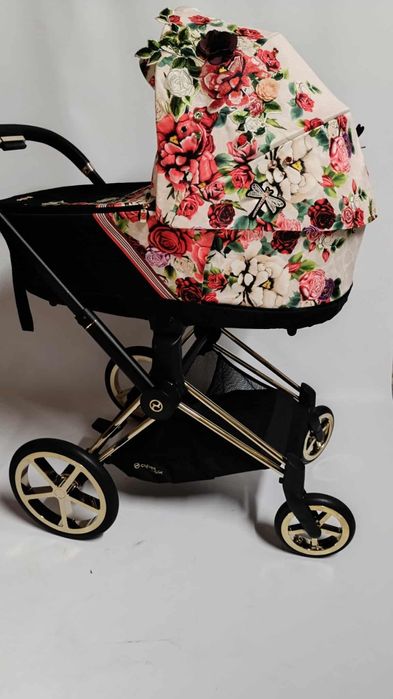 Cybex Priam 4.0 spring blossom light wózek dla dziewczynki