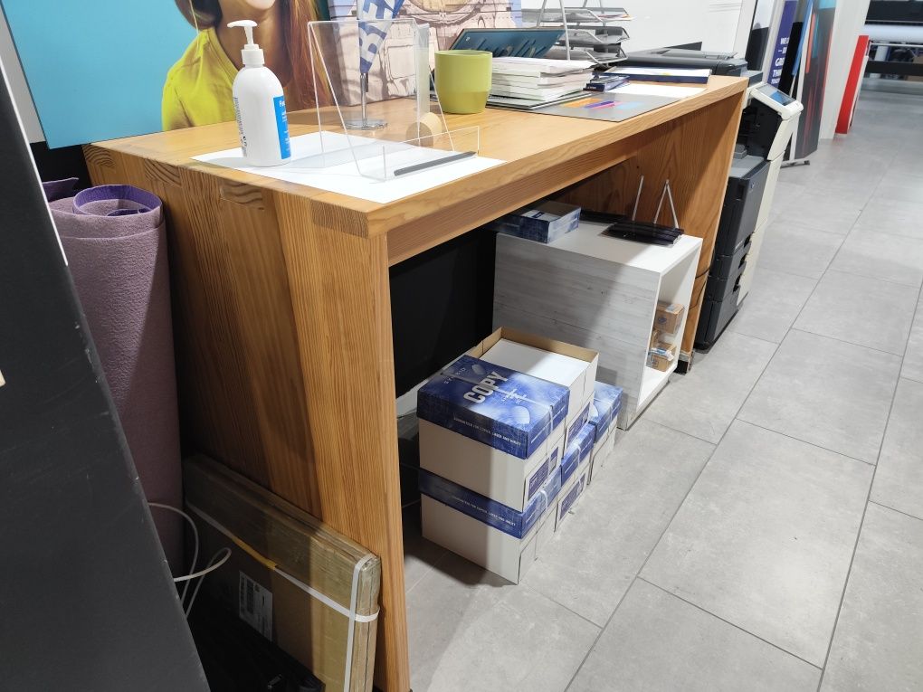 Mesa/bancada pinho