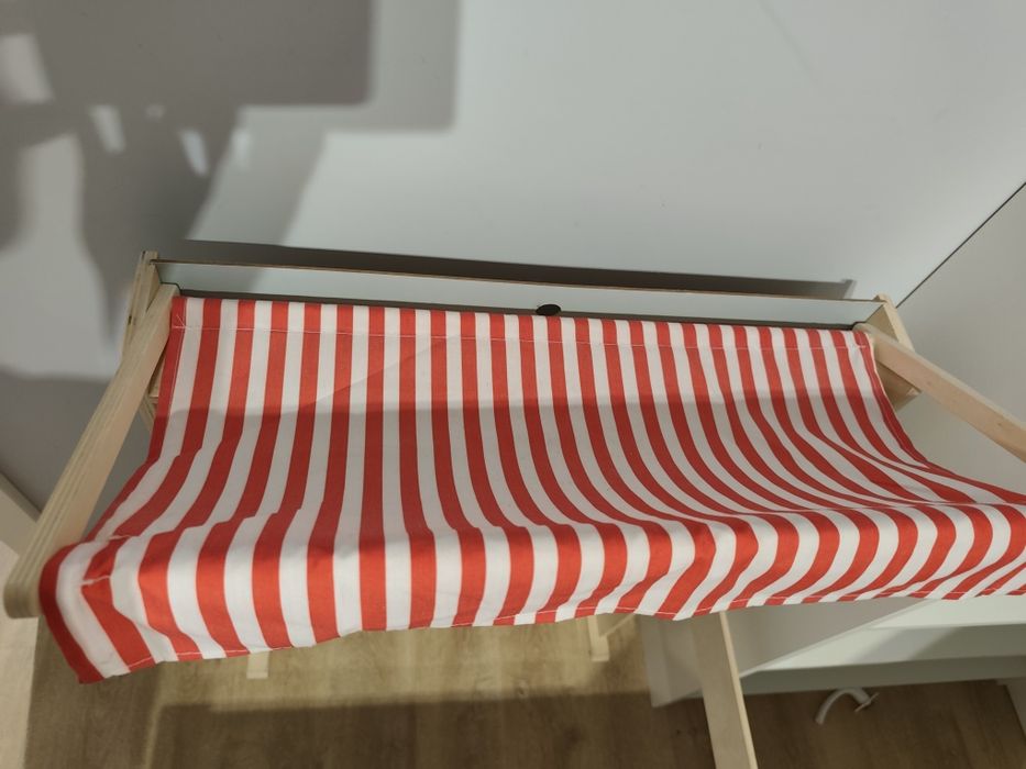 Drewniany sklep Lidl