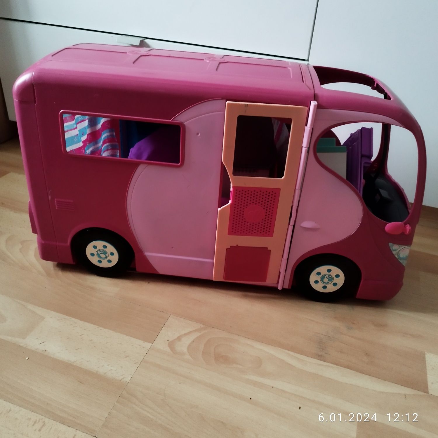 Camper autko dla lalek barbie