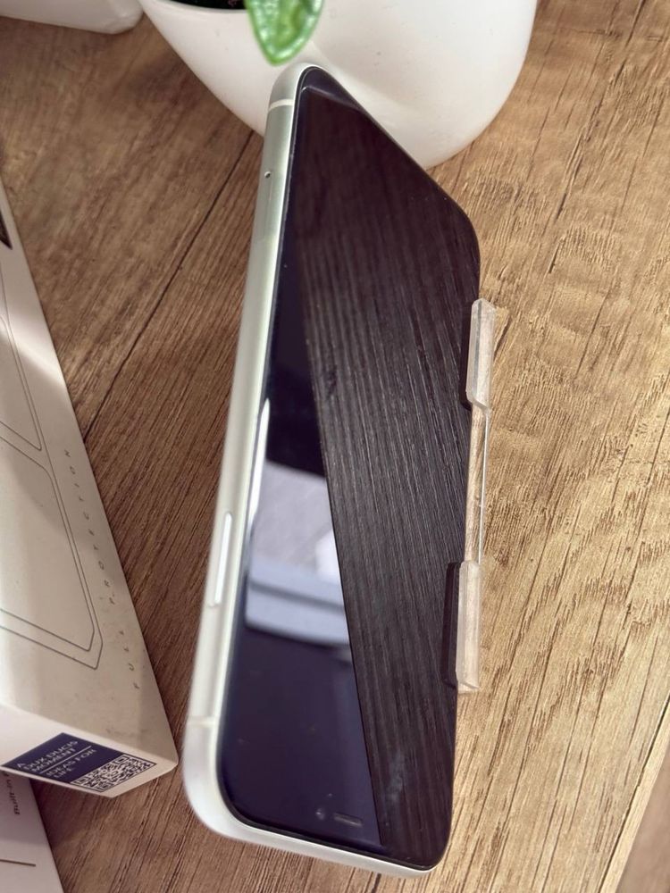 IPHONE XR 64Gb White