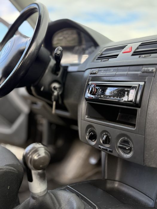 car4you Skoda Fabia Kombi 2.0 benzyna 2005r klimatyzacja 172986km