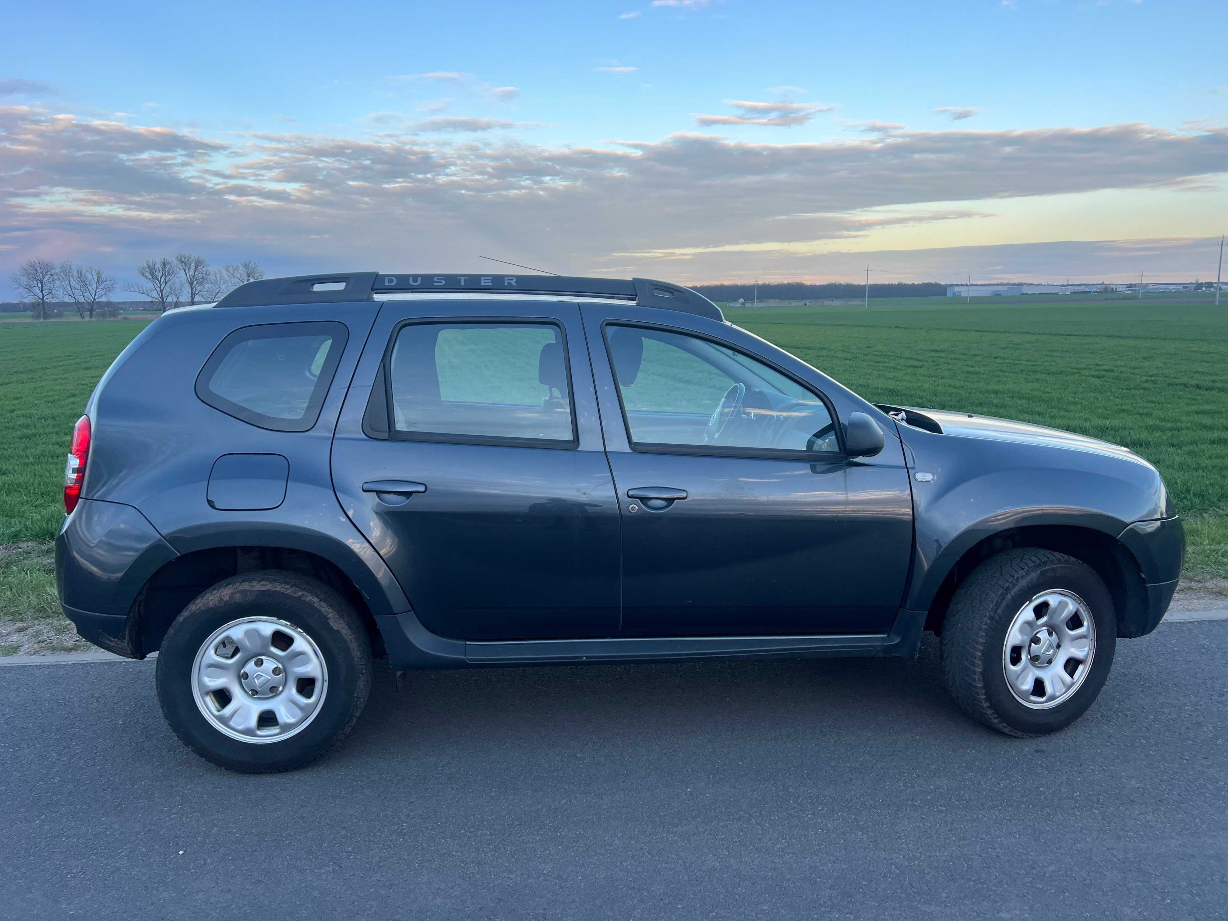 Dacia Duster 1,5 dci 109 KM super stan Bezwypadkowy