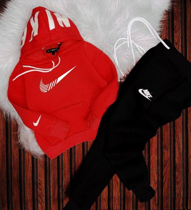 Conjunto Nike criança