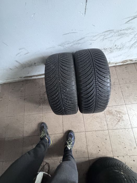 Stan bdb 8mm cena za 2szt Goodyear Vector4season- 225/50/17