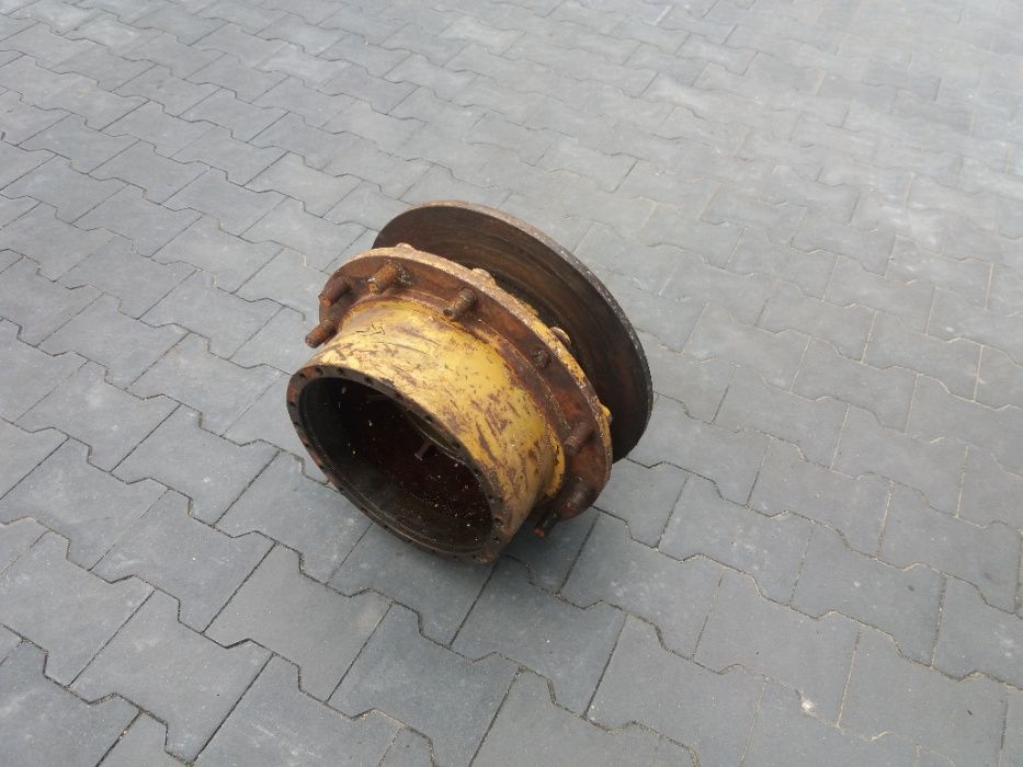 LKT 81 TURBO Piasta Obudowa Mostu Most Radoje Dakić Jugosłowiański 81T