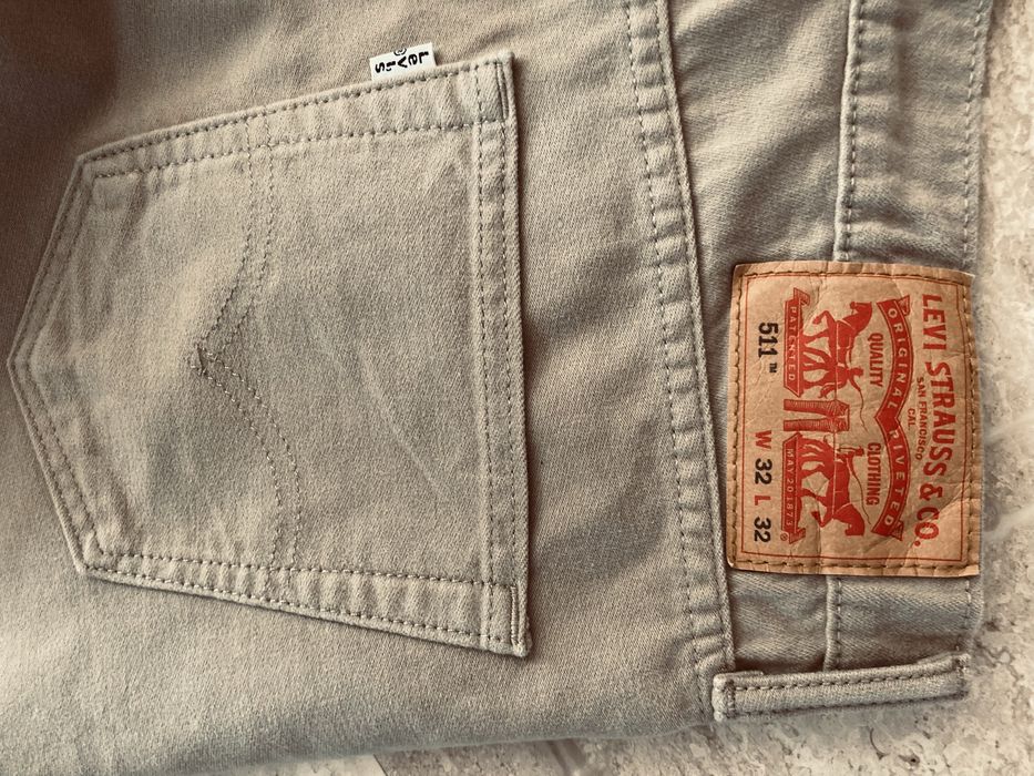 Męskie spodnie jeansy Levis 511 W 32 L 30