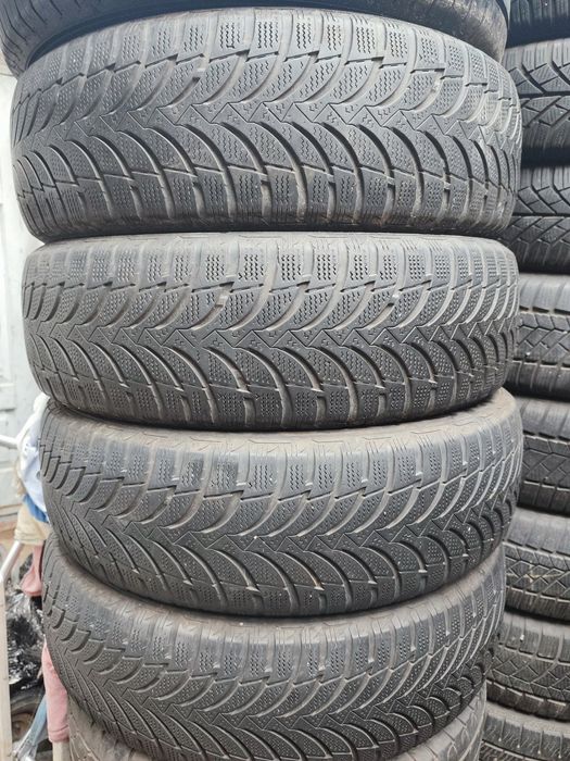 Шини Нексен 225/70/16; гарний зимовий комплект, з Німеччини