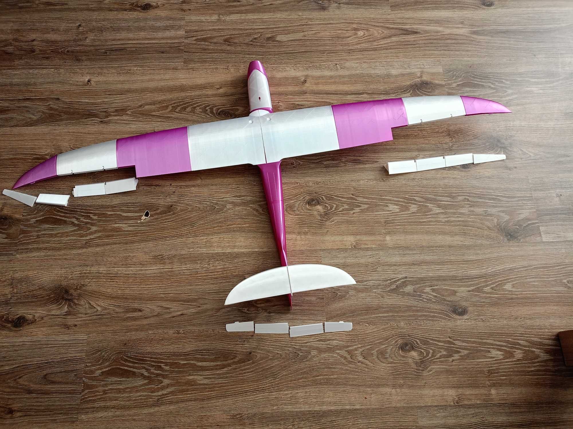 Model   pylona rc Iskra druk 3D