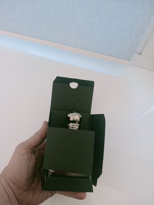 Чоловічий аромат Emporio Armani Stronger With You