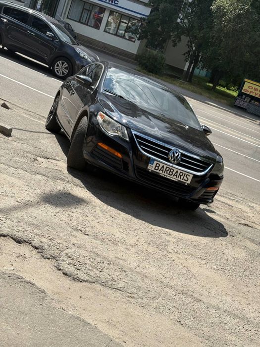 VOLKSWAGEN CC 2011 год на полном боевом ходу