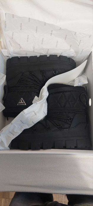 Зимові чоботи Guess UNIQUES. ОРИГ.