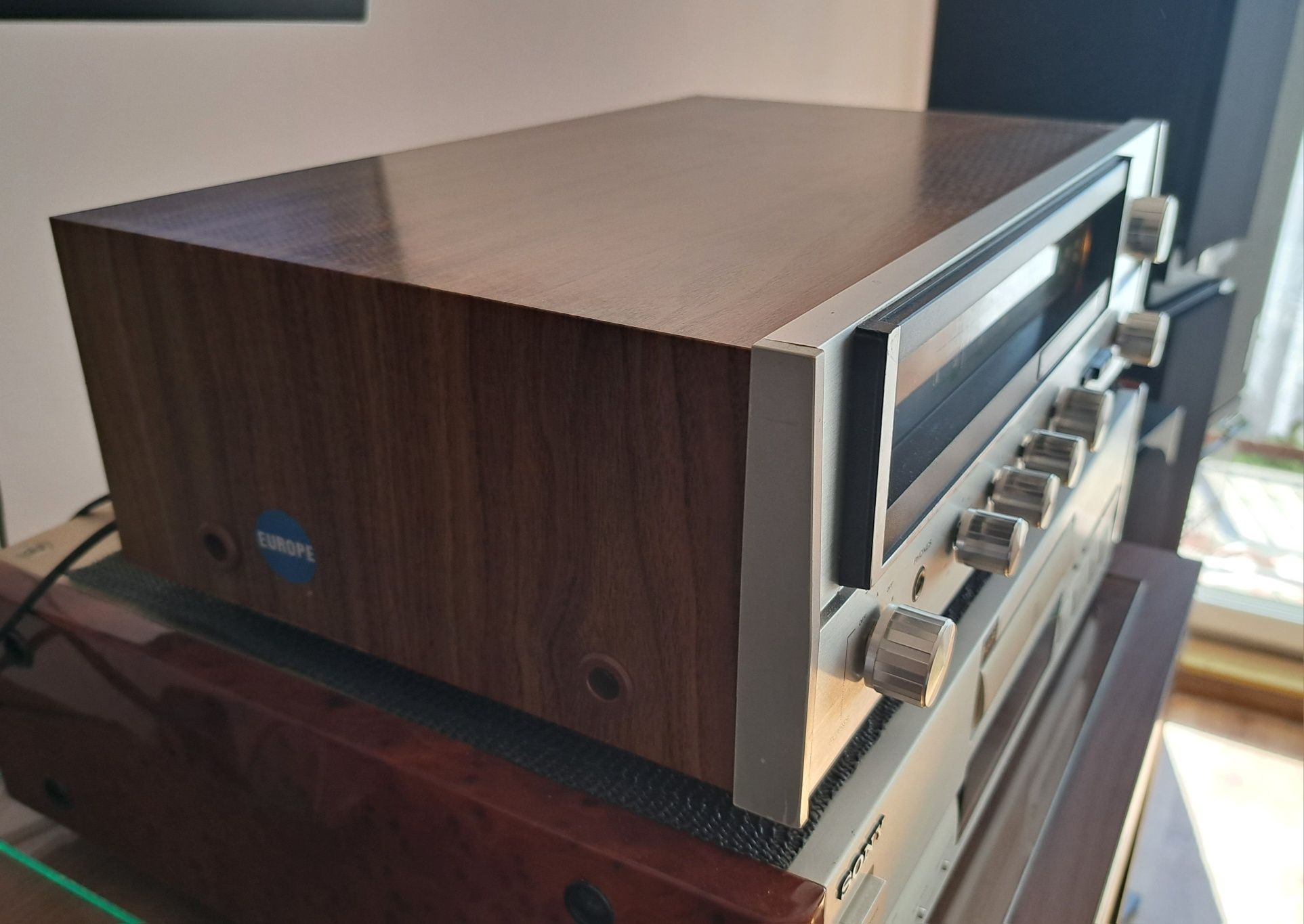 Sansui 331L amplituner