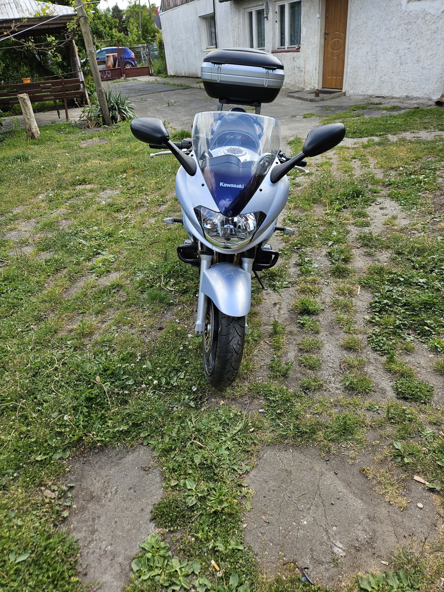 Motor Kawasaki ZR-S7