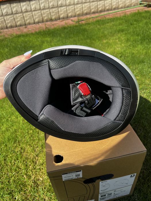 Новый мотошлем AGV K3 Mono Seta White, размер S (55–56)