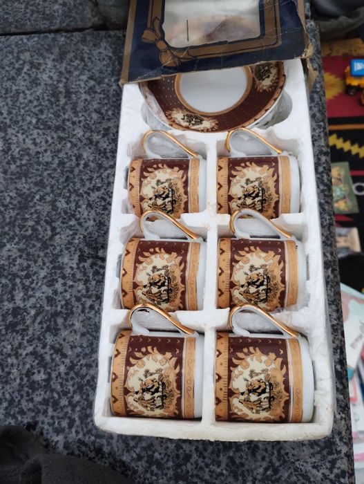 Кофейный сервиз на шесть персон