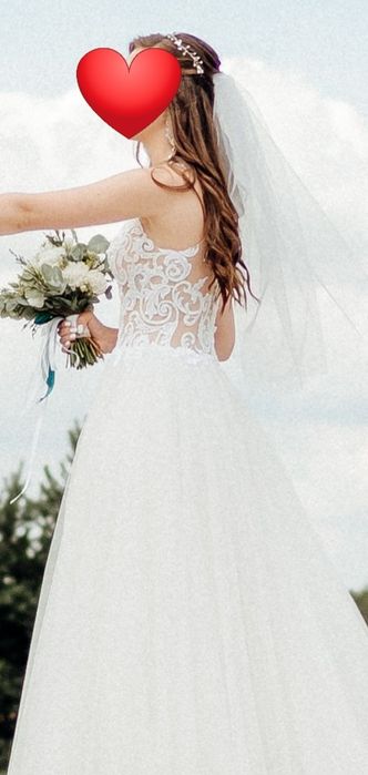 Suknia ślubna r. 34/36