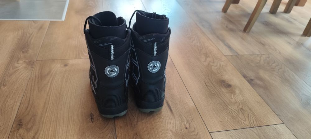 Buty snowboardowe roz. 41