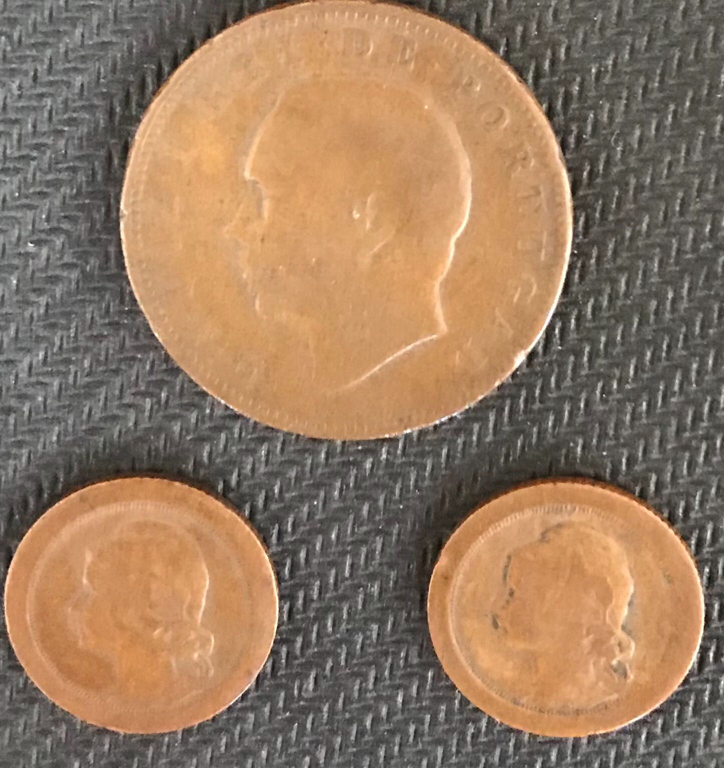 Moeda XX reis 1883 e 2 moedas 5 centavos 1924 e 1927