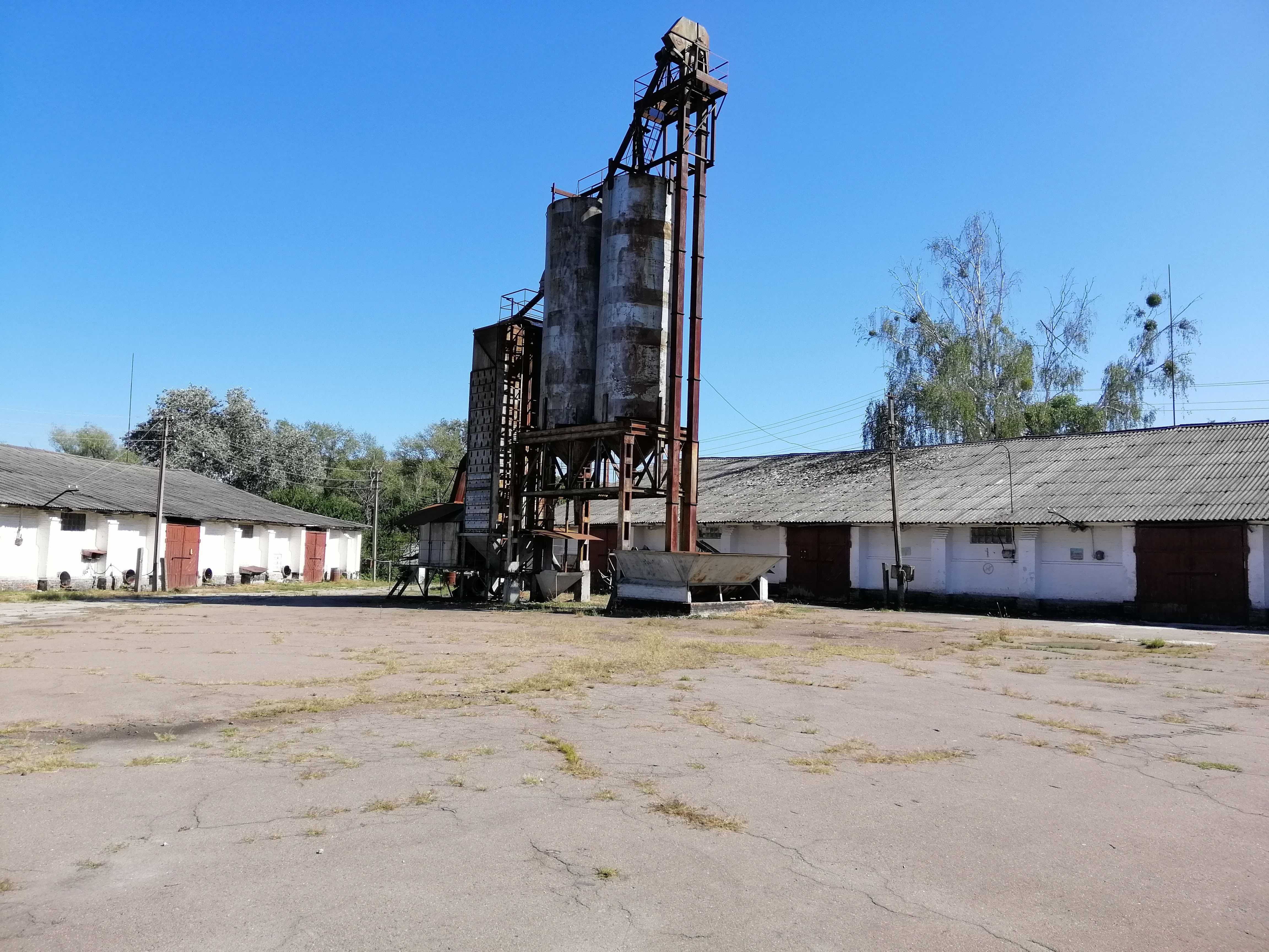 БЕЗ% ЕЛЕВАТОР підлогового зберігання 9000тон Київ або Чернігів-65км