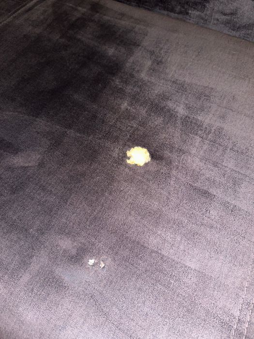 Диван в гарному стані євро книжка