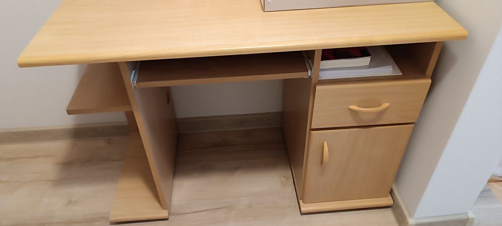 Biurko, oddam za darmo