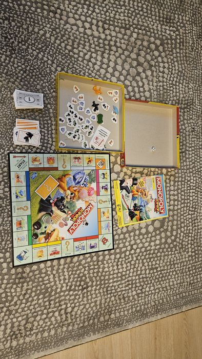 Stan  bdb Gra Monopoly junior