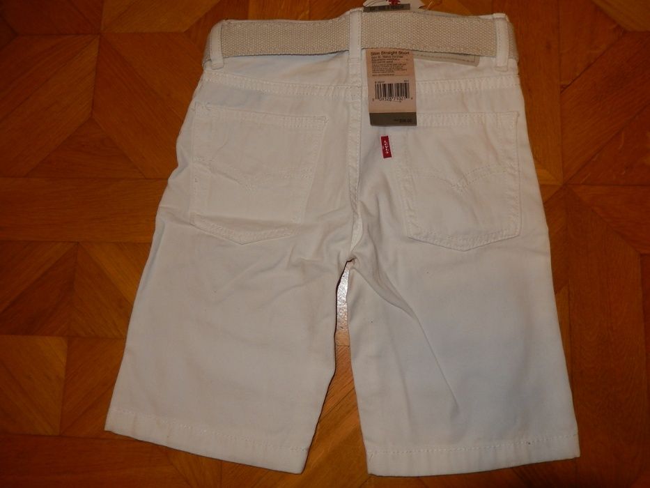 Spodenki LEVI'S pasek - NOWE 4-5 LAT (rozm.104-110)