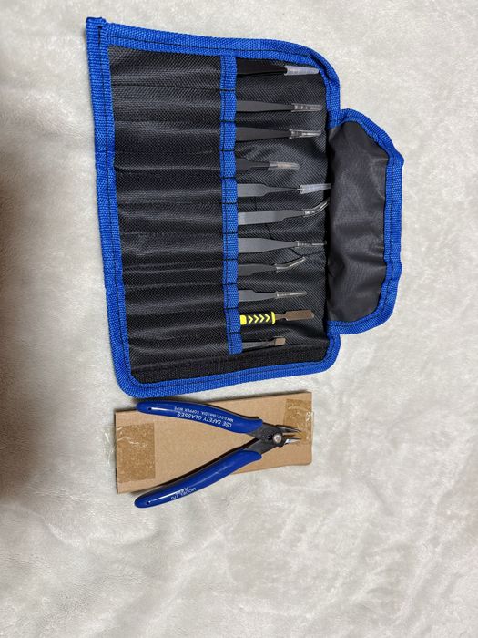 Набір антистатичних інструментів - 10 пінцетів і 1 сталевий шпатель