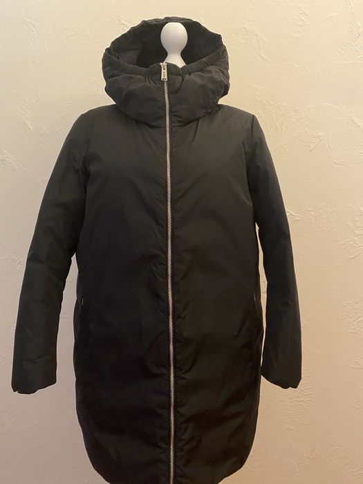 Пуховик «ADD» черного цвета