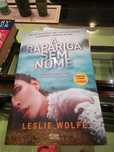 Vários livros - Leslie Wolfe, Dan Brown, entre outros