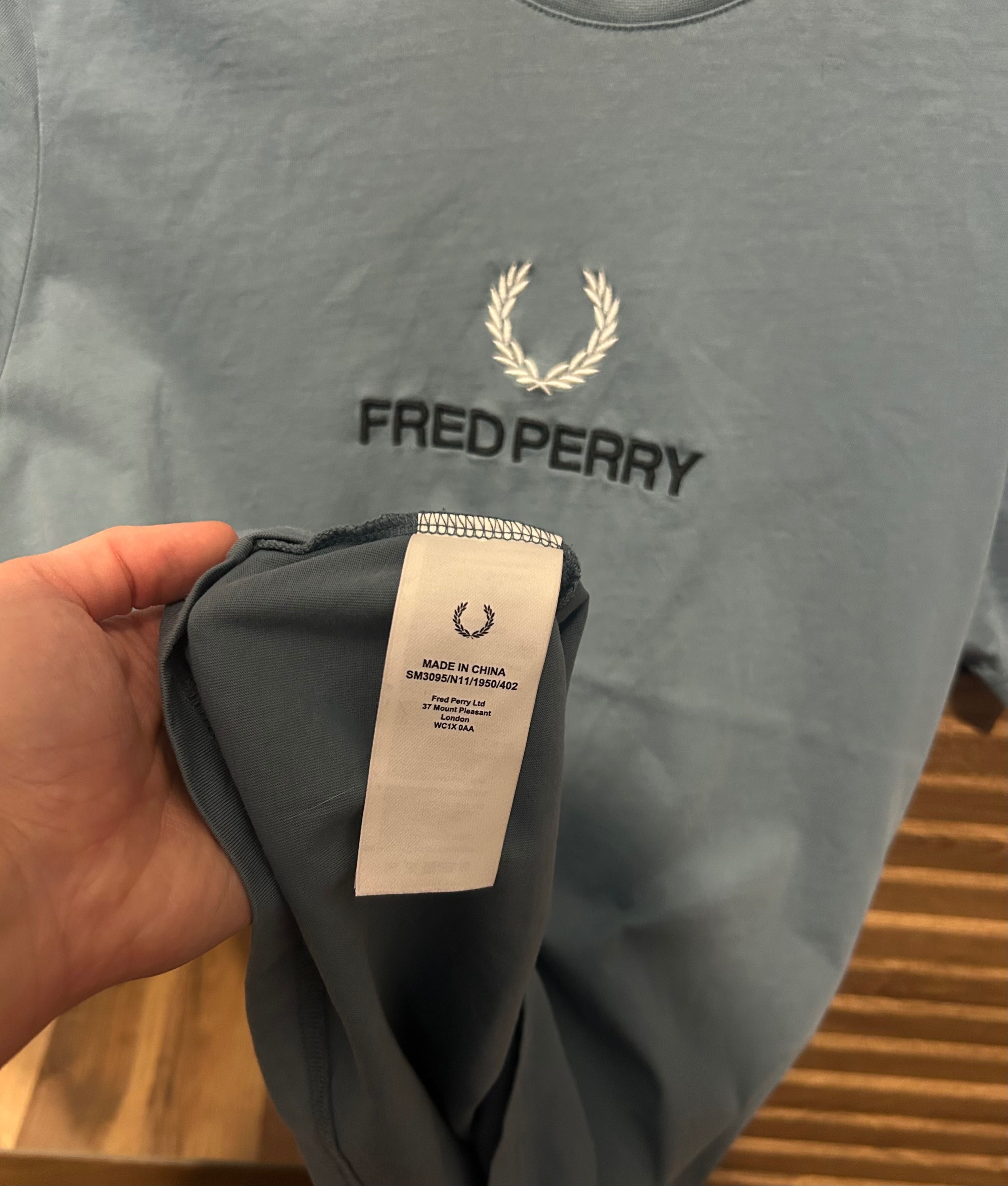 Fred Perry tshirt M