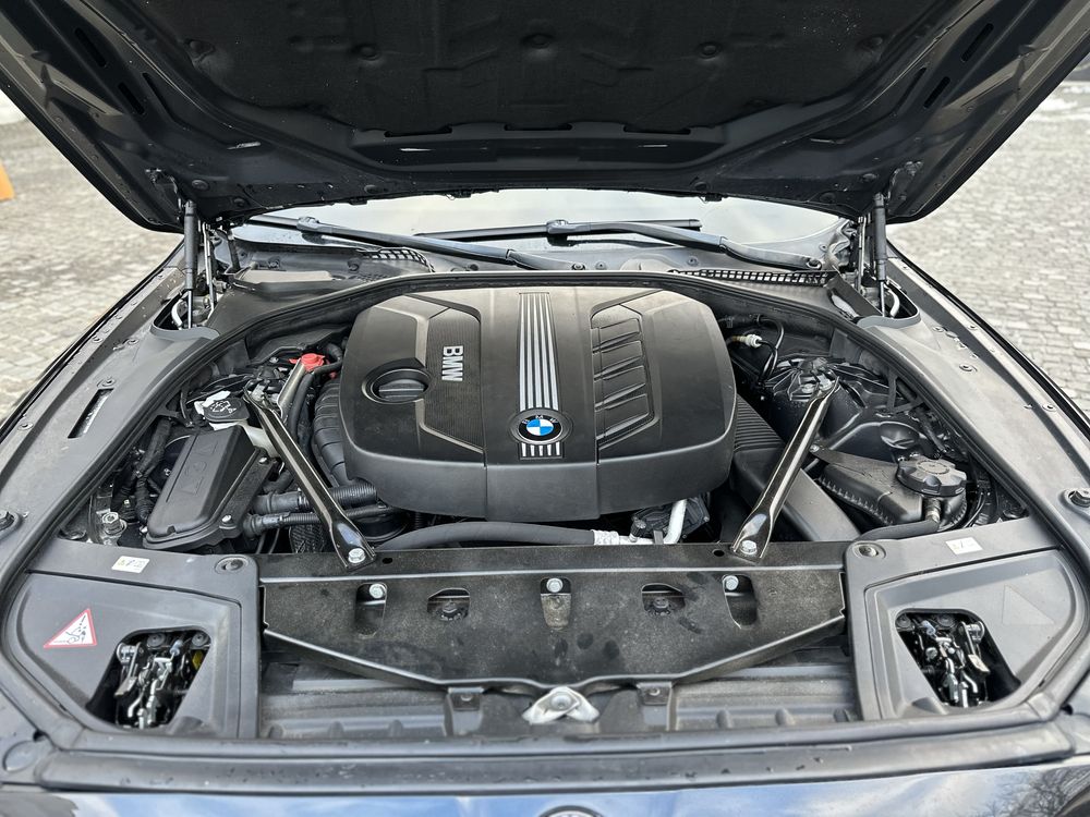 BMW F10 2011 p. 2.0 дизель