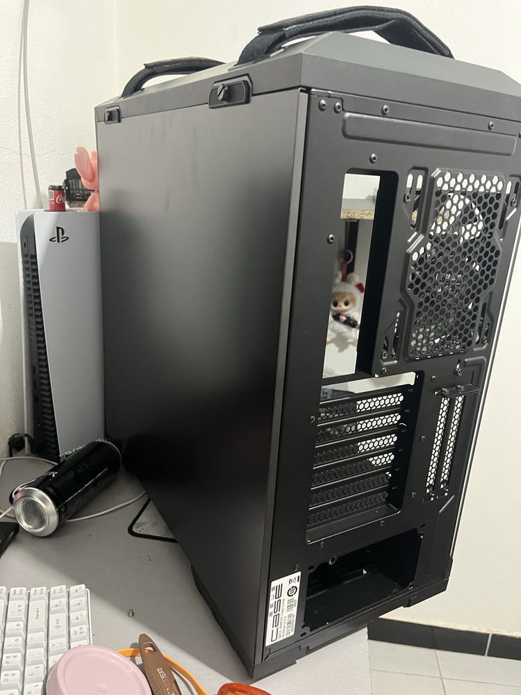 Vendo caixa tuf gaming como nova uzada 1 mes