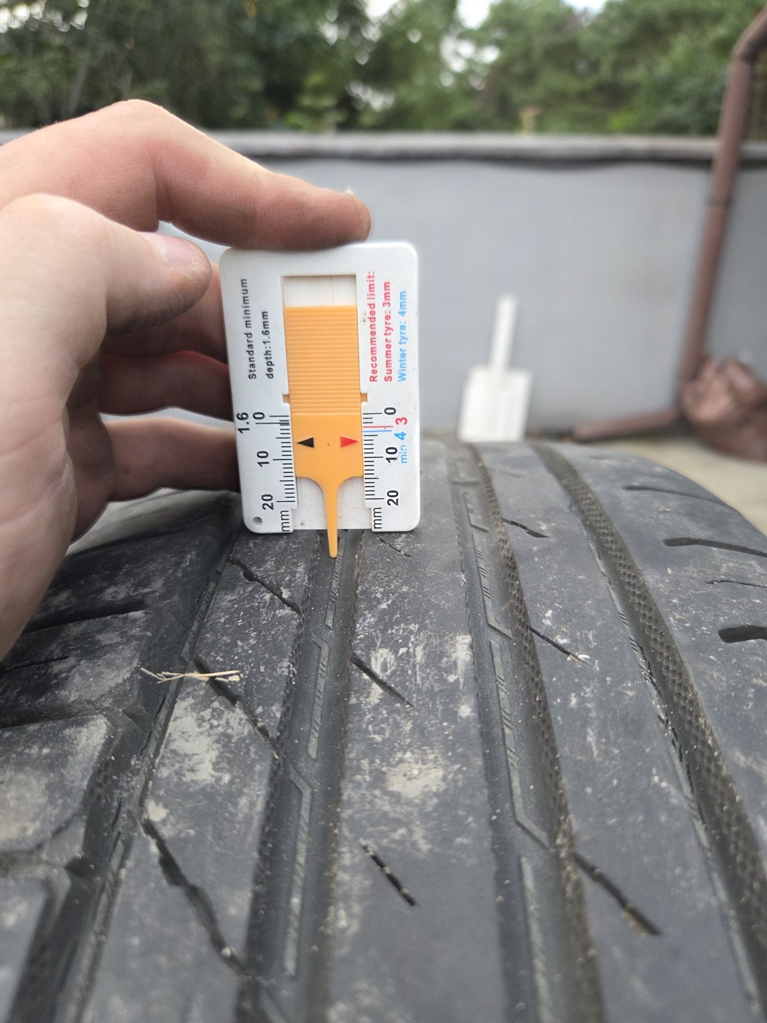 Opony Nokian 225/60/R18